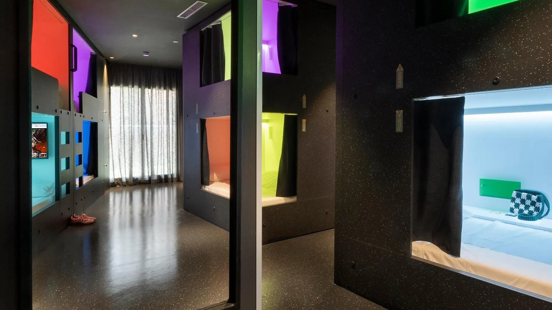 Amistat City Hostel Barcelona 0*,  Spain
